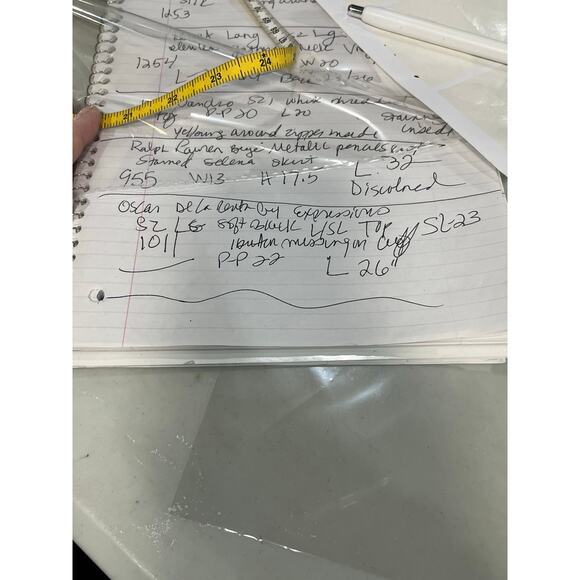 Oscar de la Renta Expressions Vintage Soft Black 100% Silk Long Sleeve Top sz LG - Picture 8 of 8